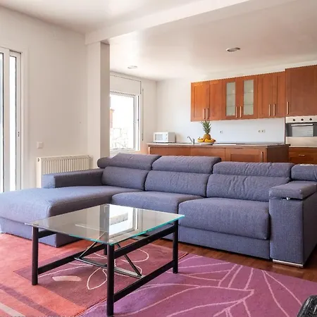 Auba Lloret * 료렛 드 마르